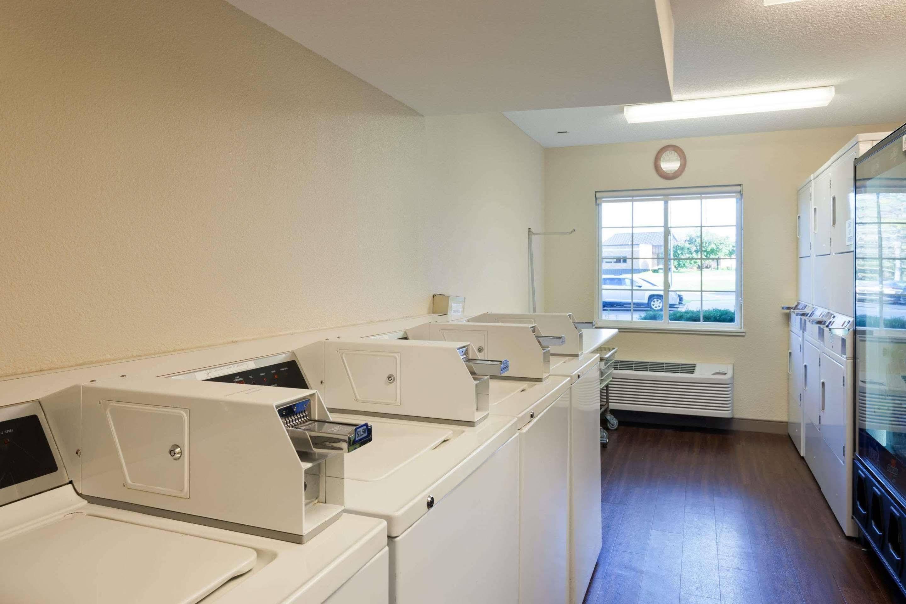 Mainstay Suites Detroit Farmington Hills Εξωτερικό φωτογραφία